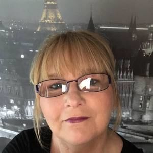 Meet your Posher, Katherine